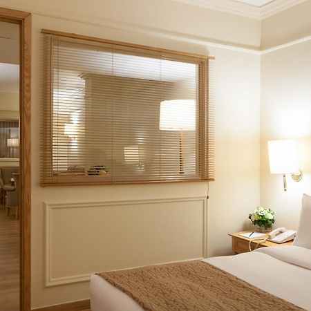 Le Commodore Hotel Bejrut Zewnętrze zdjęcie