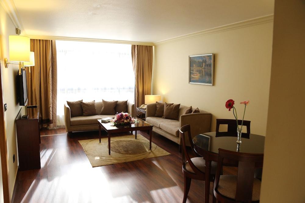 Le Commodore Hotel Bejrut Zewnętrze zdjęcie