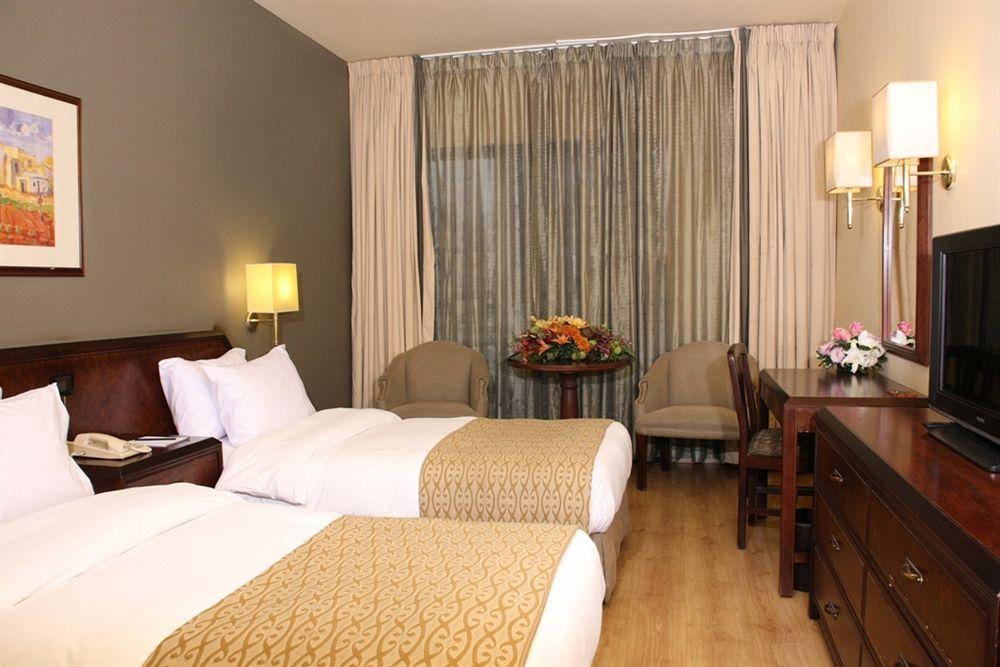 Le Commodore Hotel Bejrut Zewnętrze zdjęcie