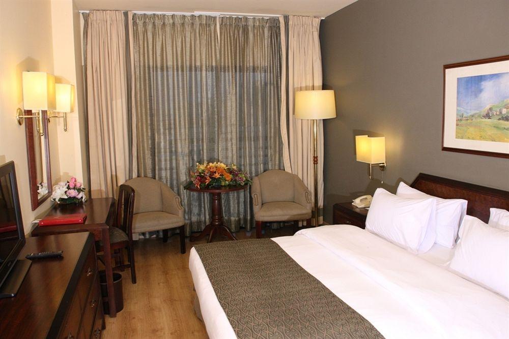 Le Commodore Hotel Bejrut Zewnętrze zdjęcie