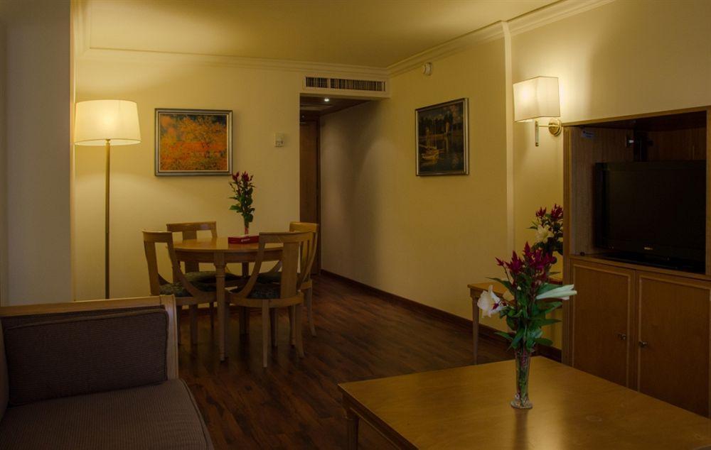 Le Commodore Hotel Bejrut Zewnętrze zdjęcie