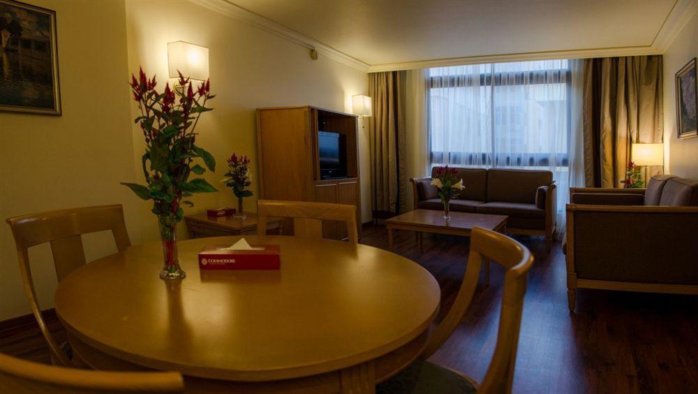 Le Commodore Hotel Bejrut Zewnętrze zdjęcie