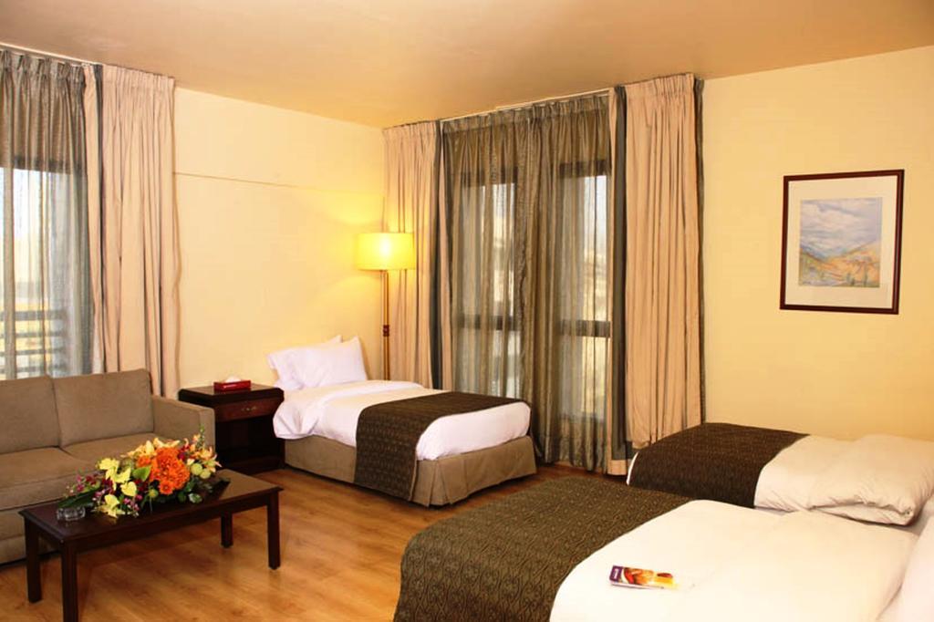 Le Commodore Hotel Bejrut Zewnętrze zdjęcie